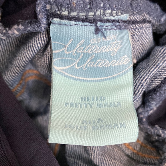 Old Navy Maternity Denim Capris with Full Tummy Panel - Picture 7 of 8